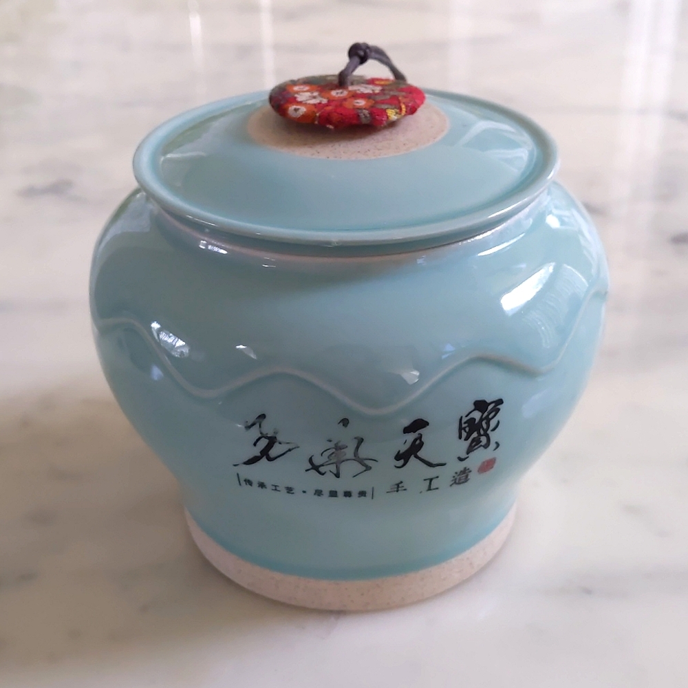 NWOT. Handmade Ceramic Tea Storage Container with Tight Closure.